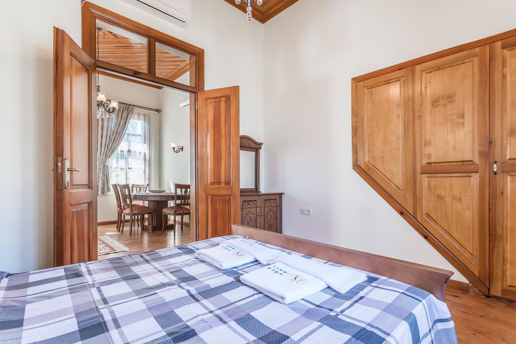 Villamavi &ANI Antalya